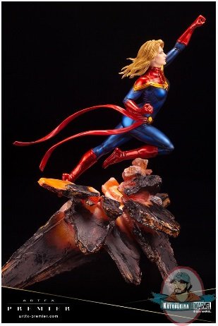 2020_06_17_16_39_32_dropbox_mk323_marvel_universe_captain_marvel_artfx_premier_simplify_your_lif.jpg