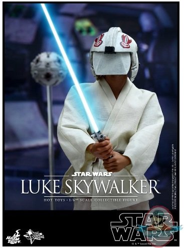 2020_06_30_13_36_37_amazon.com_hot_toys_star_wars_episode_iv_a_new_hope_luke_skywalker_sixth_scale_.jpg