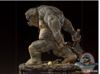 2020_10_09_12_53_51_https_www.sideshow.com_storage_product_images_907108_cave_troll_110_scale_stat.jpg