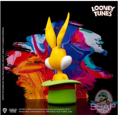 2020_11_10_19_34_48_https_www.sideshow.com_storage_product_images_907288_bugs_bunny_top_hat_pop_ar.jpg