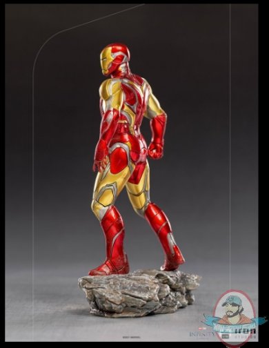 2021_07_13_10_13_10_iron_man_ultimate_1_10_bds_art_scale_statue_by_iron_studios_sideshow_collectib.jpg
