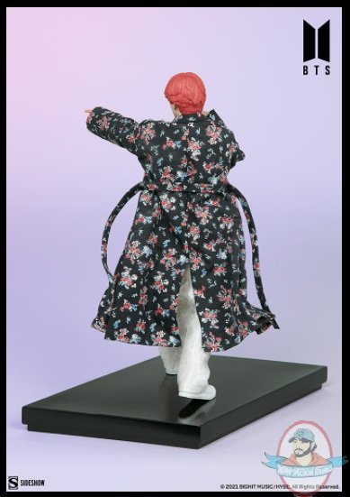 2021_07_28_09_54_15_v_bts_idol_collection_deluxe_statue_sideshow_collectibles.jpg