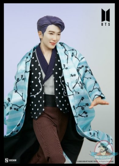 2021_07_28_10_44_08_rm_bts_idol_collection_deluxe_statue_sideshow_collectibles.jpg