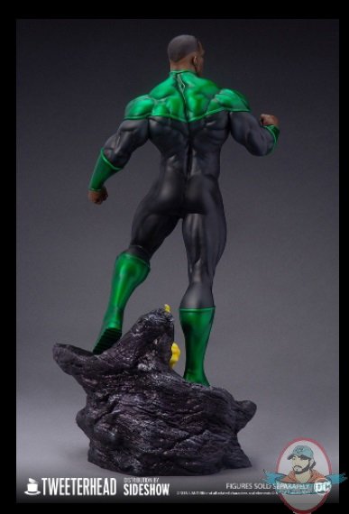 2021_07_28_15_01_28_dc_comics_john_stewart_green_lantern_maquette_by_tweeterhead_sideshow_collec.jpg