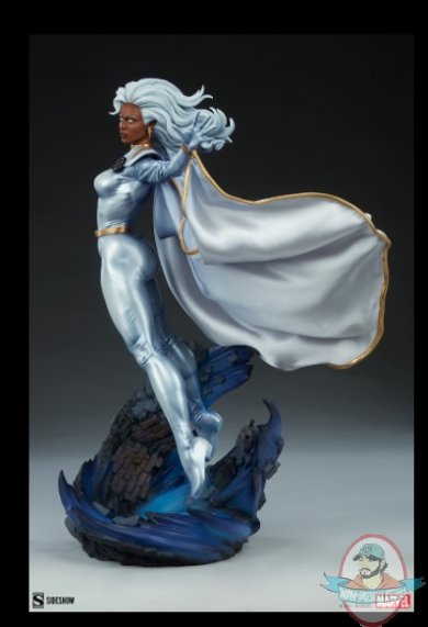 2021_07_29_09_56_43_storm_premium_format_figure_by_sideshow_collectibles_sideshow_collectibles.jpg