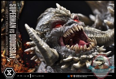 2021_09_15_21_41_50_superman_vs_doomsday_statue_by_prime_1_studio_sideshow_collectibles.jpg