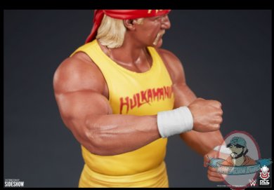 2021_10_26_12_10_48_hulkamania_hulk_hogan_1_4_scale_statue_by_pcs_sideshow_collectibles.jpg