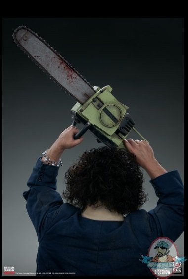 2021_10_26_16_54_46_leatherface_pretty_woman_mask_1_3_statue_by_pcs_sideshow_collectibles.jpg