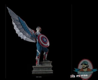 2021_10_29_13_57_47_captain_america_sam_wilson_open_wings_version_1_4_legacy_replica_series_statue_b.jpg