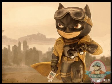 2021_11_17_15_14_04_knightmare_batman_mini_co._figure_by_iron_studios_sideshow_collectibles.jpg