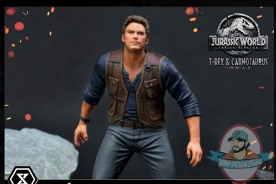 2022_01_05_15_58_36_t_rex_carnotaurus_statue_by_prime_1_studio_sideshow_collectibles.jpg