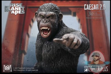 2022_01_06_12_01_17_caesar_2.0_deluxe_version_statue_by_star_ace_toys_sideshow_collectibles.jpg