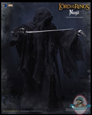 2022_01_06_13_14_32_nazgul_sixth_scale_figure_by_asmus_toys_sideshow_collectibles.jpg