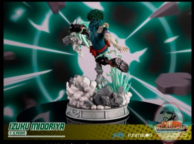 2022_01_31_14_55_57_izuku_midoriya_statue_by_first_4_figures_sideshow_collectibles.jpg