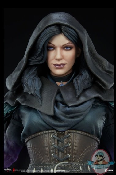 2022_02_08_18_36_05_yennefer_statue_by_sideshow_collectibles_sideshow_collectibles.jpg