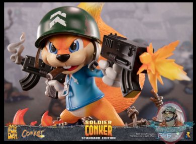 2022_02_09_12_07_45_soldier_conker_standard_edition_statue_by_first_4_figures_sideshow_collectib.jpg