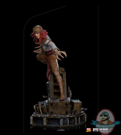 2022_03_17_14_45_14_marvel_lady_deathstrike_1_10_art_scale_statue_by_iron_studios_sideshow_collect.jpg