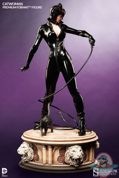 300263-catwoman-004.jpg