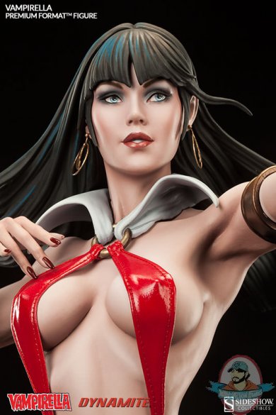 300300-vampirella-011.jpg