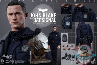 902232-john-blake-with-bat-signal-009.jpg