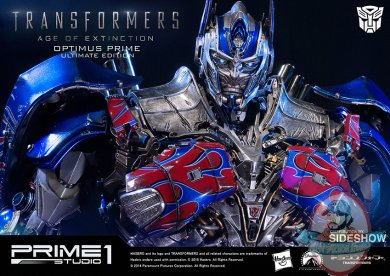 902502-optimus-prime-ultimate-edition-16.jpg