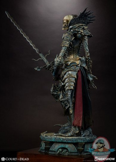 court-of-the-dead-mortighull-risen-reaper-general-premium-format-figure-sideshow-300394-08.jpg