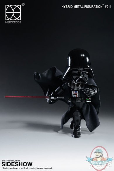 darth-vader-collectible-figure-herocross-902558-02.jpg