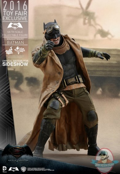 dc-comics-bvs-knightmare-batman-sixth-scale-hot-toys-902770-04.jpg