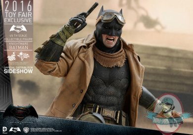 dc-comics-bvs-knightmare-batman-sixth-scale-hot-toys-902770-10.jpg