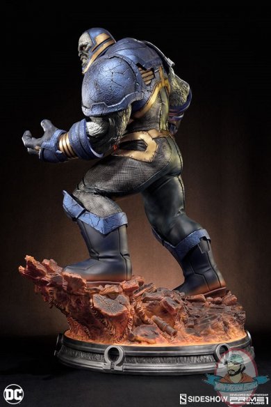 dc-comics-darkseid-statue-200510-08.jpg