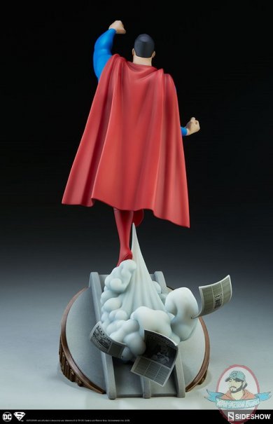 dc-comics-superman-statue-sideshow-200541-08.jpg