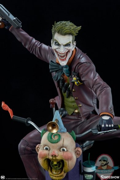 dc-comics-the-joker-premium-format-figure-sideshow-300473-13.jpg