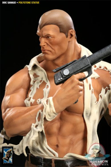 doc_savage_statue_2.jpg