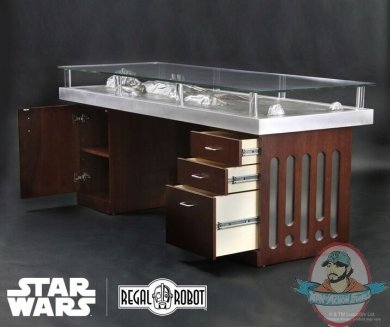 han-solo-carbonite-desk-4_preview.jpeg