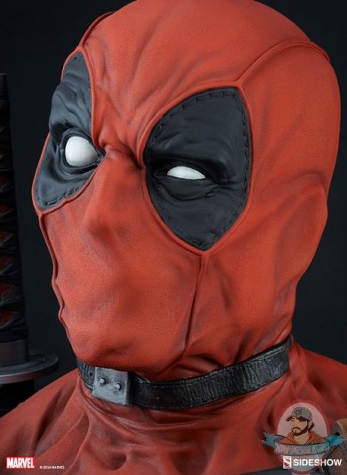 marvel-deadpool-life-size-bust-400292-09.jpg