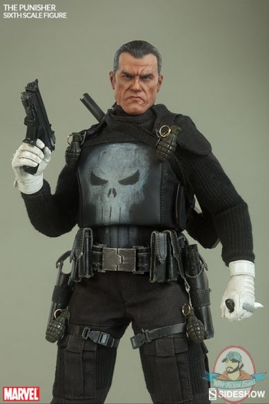 marvel-the-punisher-sixth-scale-sideshow-100212-07.jpg