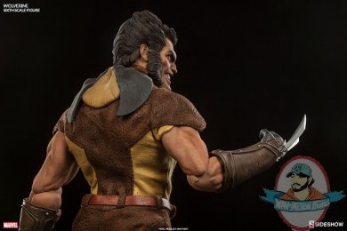 marvel-wolverine-sixth-scale-100176-06.jpg