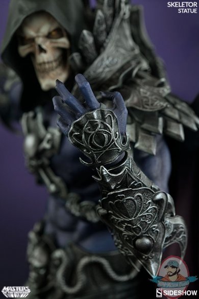 masters-of-the-universe-skeletor-statue-200460-10.jpg