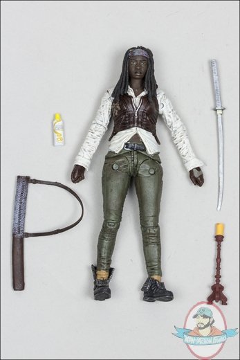 michonne-the-walking-dead-tv-series-7-mcfarlane-36.jpg