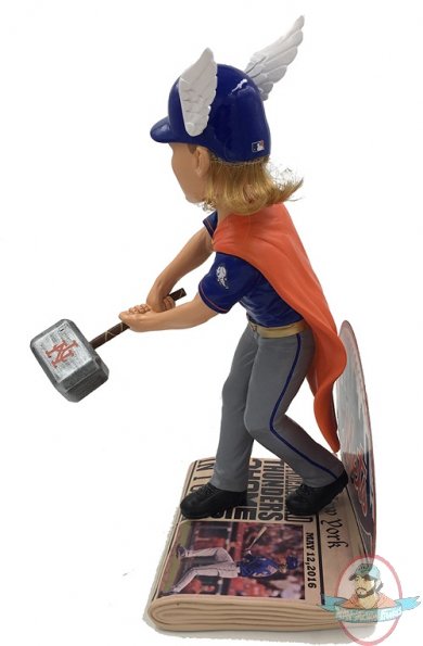 noah-syndergaard-mets-thunder-2-home-run-game-newspaper-base-12-bobble-head-w-realistic-hair-material-1.jpg