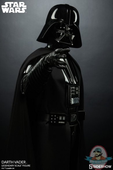 star-wars-darth-vader-legendary-scale-figure-400103-09.jpg