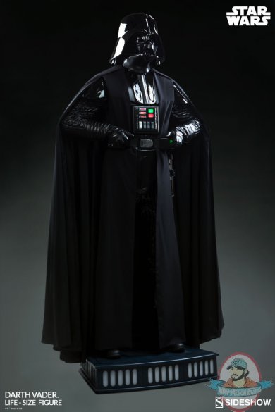 star-wars-darth-vader-life-size-400184-04.jpg