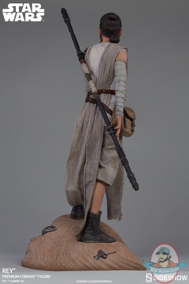 star-wars-rey-premium-format-300494-05.jpg