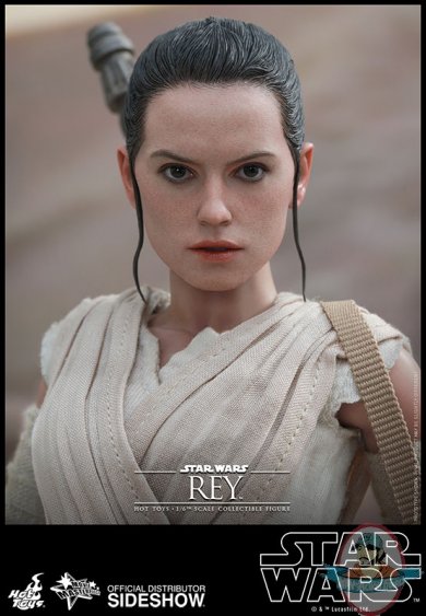 star-wars-rey-sixth-scale-hot-toys-902611-08.jpg