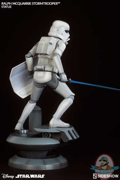 star-wars-statue-ralph-mcquarrie-stormtrooper-sideshow-200373-05.jpg