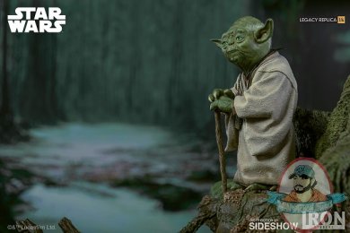 star-wars-yoda-statue-iron-studios-903786-05.jpg