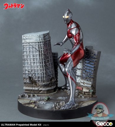 ultraman-pre-painted-model-kit-gecco-903192-02.jpg